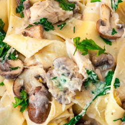 Chicken Mushroom Pasta (creamy &amp; Easy!)