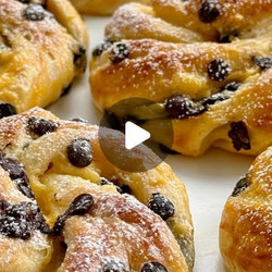 Custard Brioche Buns