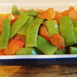 Pole Beans With Tomatoes And Garlic