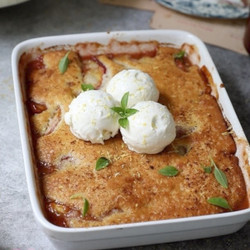 Peach Cobbler With No-churn Cream Cheese Ice Cream