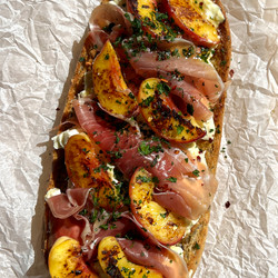 Grilled Peaches, Burrata &amp; Prosciutto