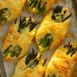 Cheese &amp; Asparagus Puffs {pastry Parcels}