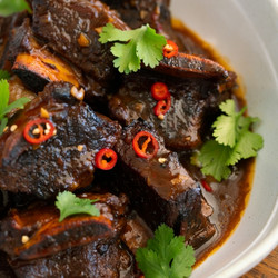 Sticky Asian Beef Short Ribs
