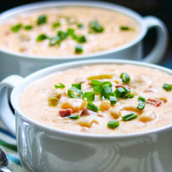 Easy Slow Cooker Cheesy Potato Soup With Ham