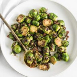 Crispy Bourbon Brown Sugar Roasted Brussels Sprouts With Bacon - Fitz