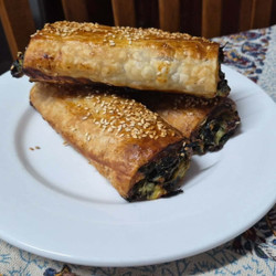 Spinach And Ricotta 'sausage' Rolls