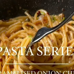 Caramelised Onion Chilli Oil Spaghetti