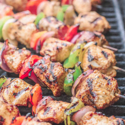 Grilled Chicken Kabobs With Zesty Garlic Marinade