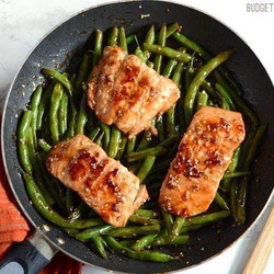 Sesame Glazed Salmon And Green Beans