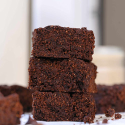 Three Ingredient Banana Brownies