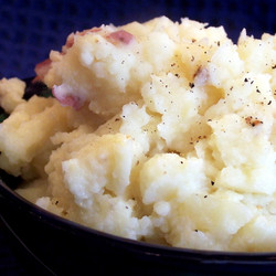 Applebee's Garlic Mashed Potatoes (copycat)