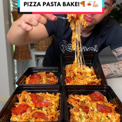 Cheesy Pizza Pasta Bake