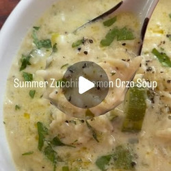 Summer Zucchini Lemon Orzo Soup
