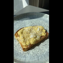 Creamy Scrambled Eggs