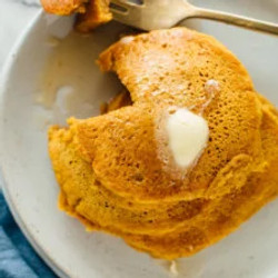Whole Wheat Pumpkin Pancakes