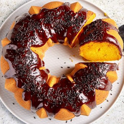 Brazilian-style Chocolate-glazed Carrot Cake