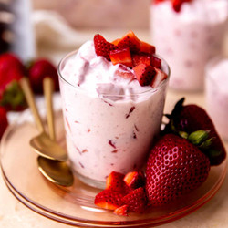 Fresas Con Crema (strawberries And Cream)