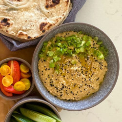 Easiest Hummus Recipe [without Tahini]