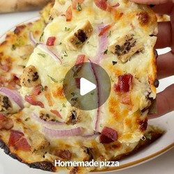 Healthy Homemade Zucchini Crust Pizza