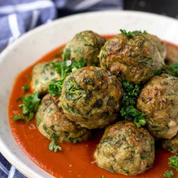 Spinach Garlic Baked Turkey Meatballs