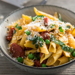 Pasta With Chorizo And Peas