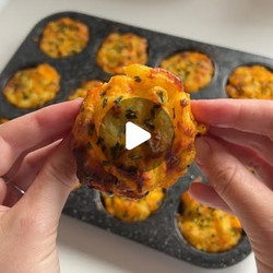 Carrot Mac &amp; Cheese Bites