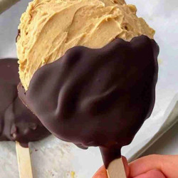 Reese’s Ice Cream Bar: Easy, Low-carb, Sugar-free Treat