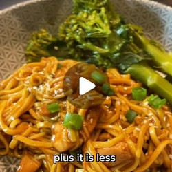 Slow Cooker Honey Garlic Chicken Noodles