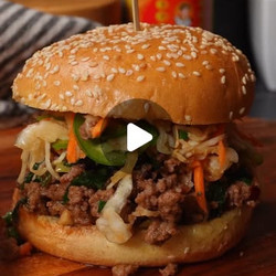 Thai Peanut Sloppy Joe