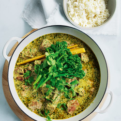 Slow Braised Green Pork Curry
