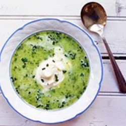 Spring Pea Soup With Leeks And Herbs