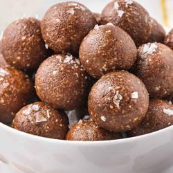 Date Balls