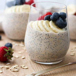 Vanilla Overnight Oats With Cinnamon