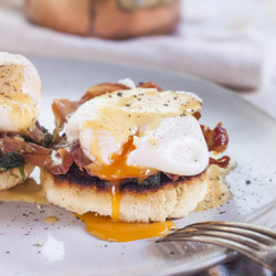 Perfekte Eggs Benedict