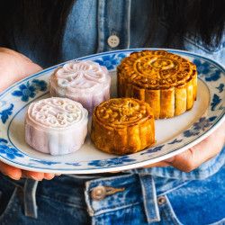 Amy Ho's Baked Taro &amp; Salted Egg Yolk Mooncakes