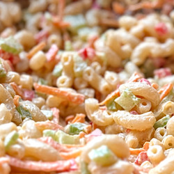 Auntie's Classic Deli-Style Macaroni Salad