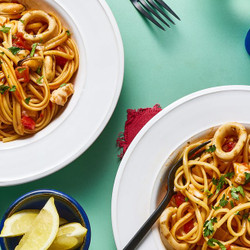 Quick Seafood Linguine