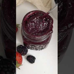 Sugar-free Berry Jam Substitute