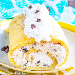 Cannoli Cake Roll