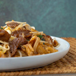 Beef Chow Fun (乾炒牛河)
