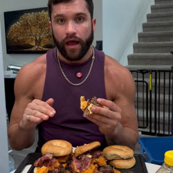 Protein Breakfast Sandwiches