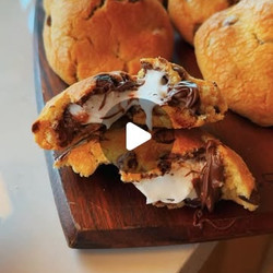 Marshmallow Chocolate Cookies