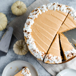 No-bake Dairy-free Pumpkin Cheesecake