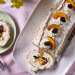 Rolled Pavlova With Peaches And Blackberries