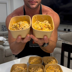Frank’s Red Cheesy Chicken Bacon Ranch Bowls