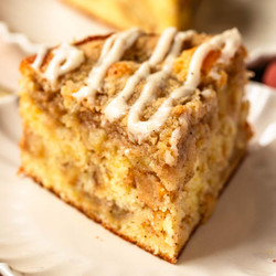 Apple Crumb Cake