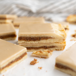 Brown Sugar Cinnamon Poptart Bars