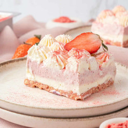Strawberry Lasagna