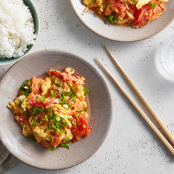 Chinese Stir-fried Tomatoes And Eggs
