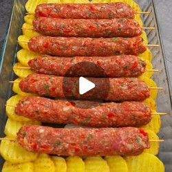 Crispy Potato &amp; Beef Bake